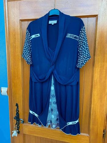 Robe Toscane bleu marine taille 4