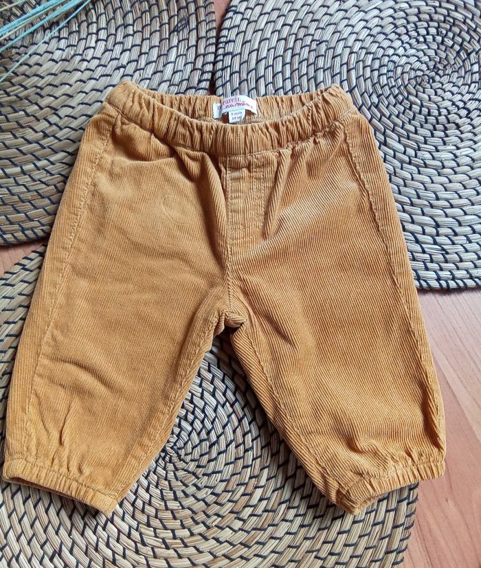 Ensemble pantalon velours moutarde+ tee shirt assorti DPAM taille 3 mois - photo numéro 2