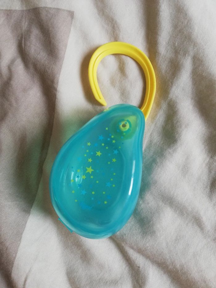 Boîte à tétine