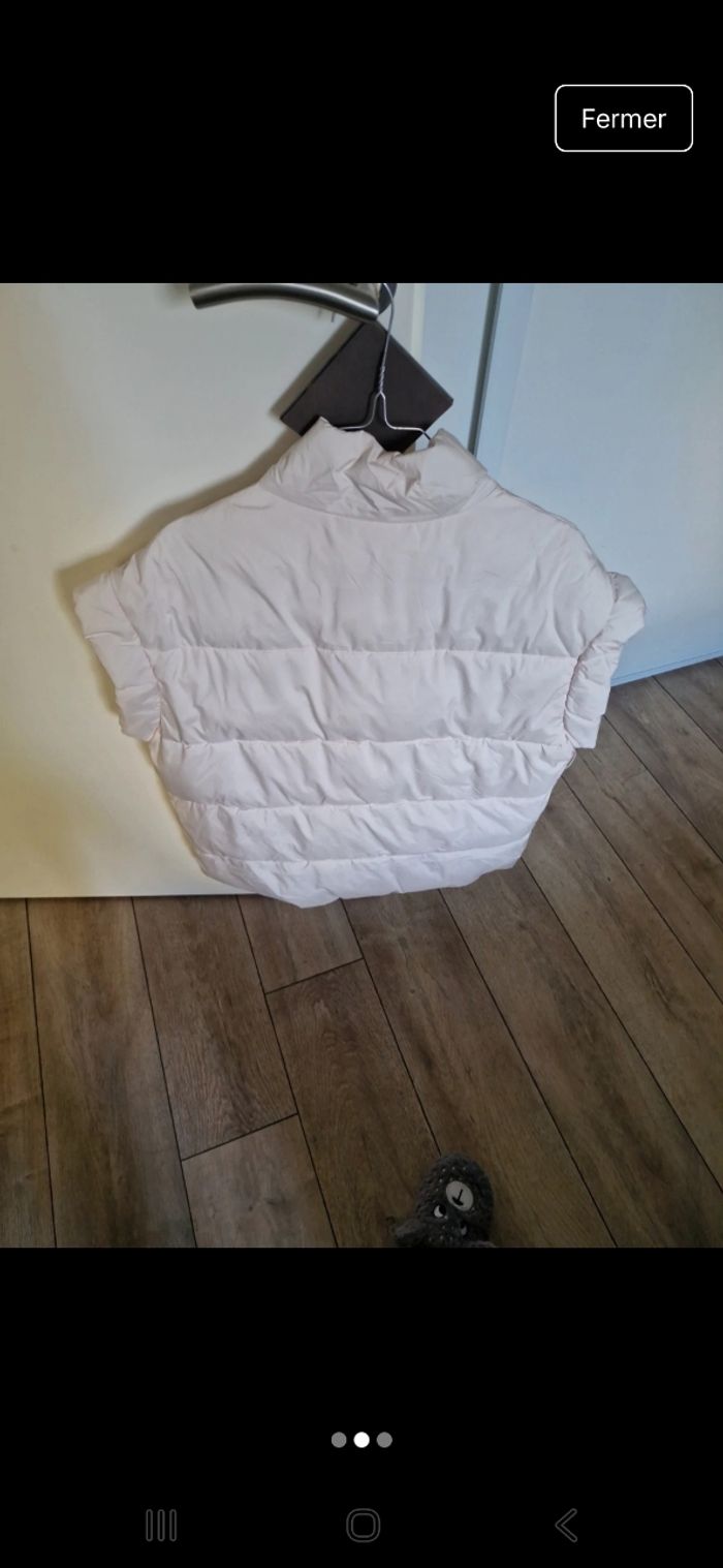 Vends doudoune sans manches - photo numéro 2