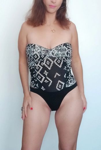 Body échancré bustier aztèque Bershka taille 38