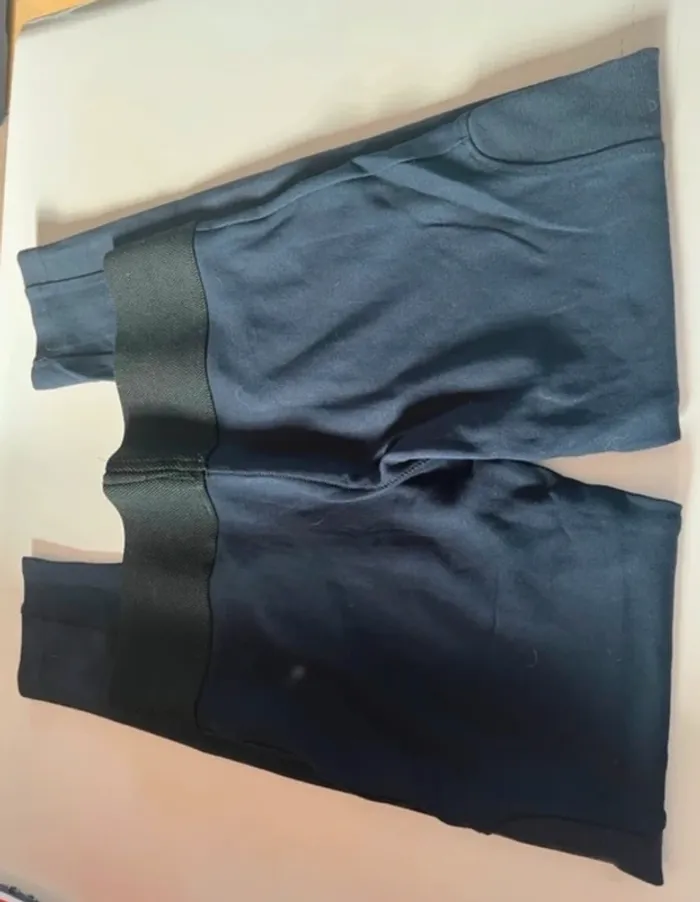 Pantalon Zara en M - photo numéro 4