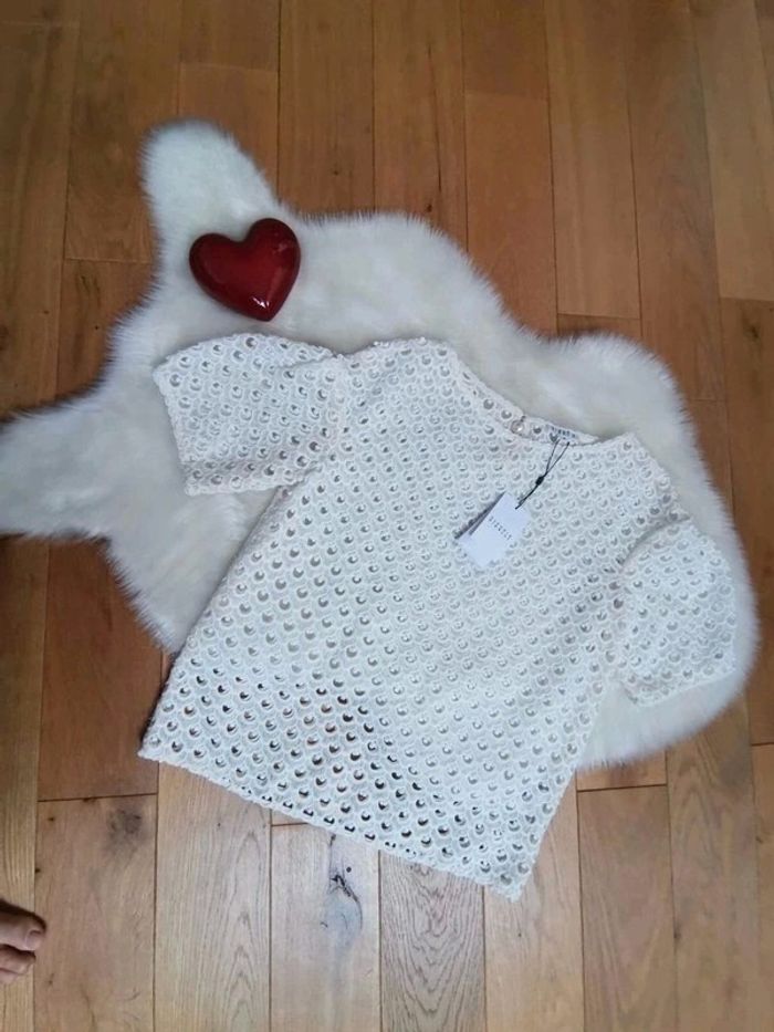 😍 Magnifique T-shirt ajourée en dentelle Blanche | Claudie Pierlot | Taille 38 😍 - photo numéro 4