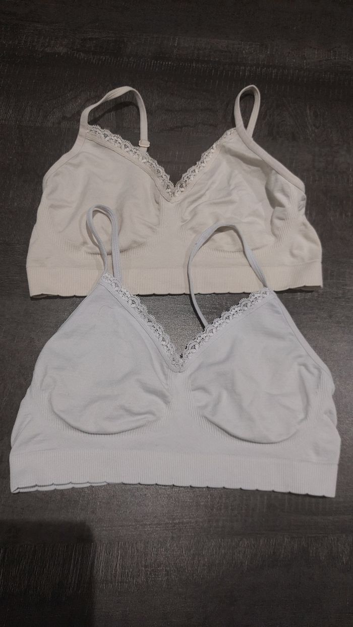 Lot 2 brassières 14-16 ans
