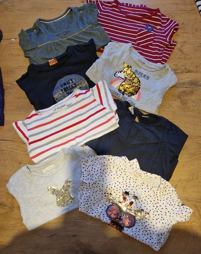 Lot de vêtements fille 4 ans - photo numéro 3