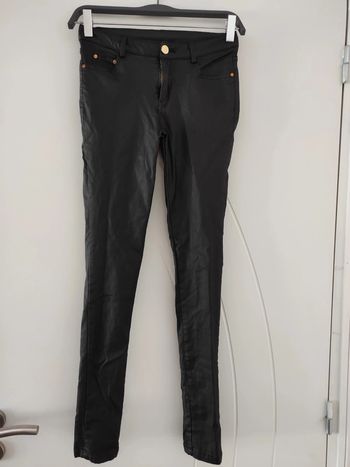Pantalon skinny enduit noir