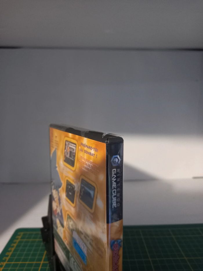 Gamecube beyblade v force blister abîmé. - photo numéro 4