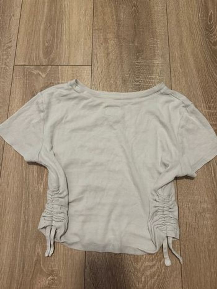 Top blanc - photo numéro 2