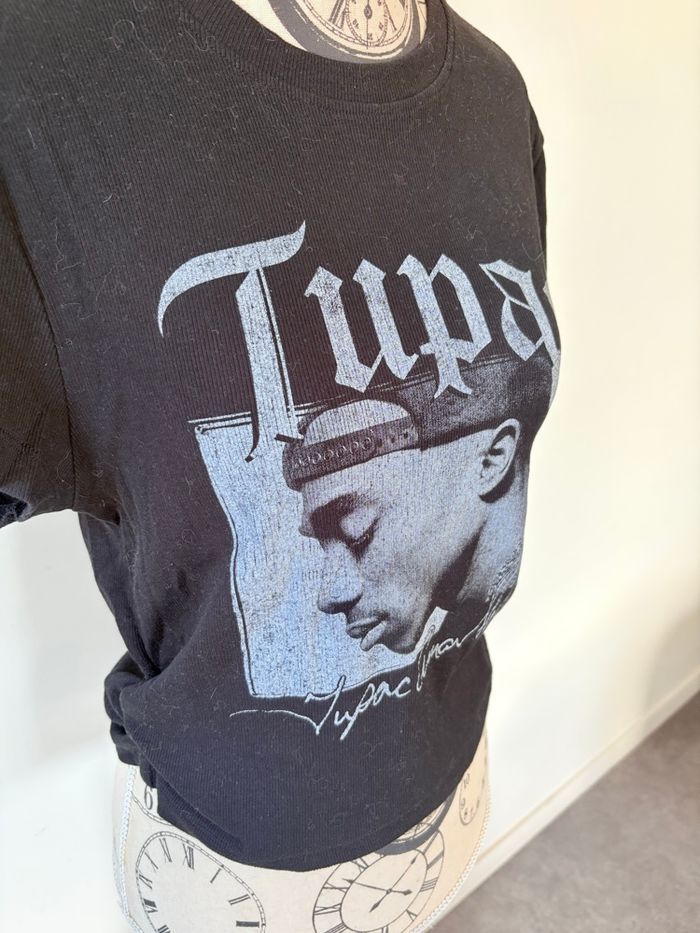 Top court tupac - photo numéro 2