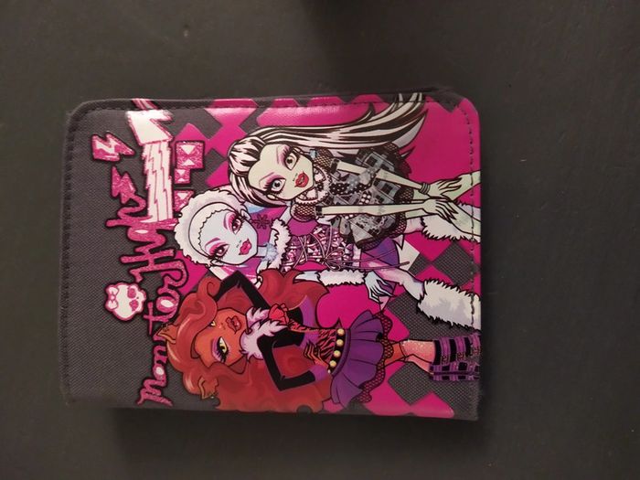 Lot monster high - photo numéro 2
