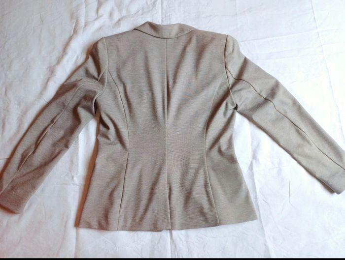 Veste H&M taille 42 très bon état - photo numéro 6