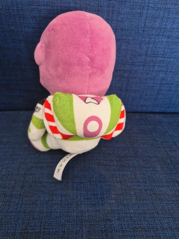 Peluche buzz l eclair disney pixar - photo numéro 3