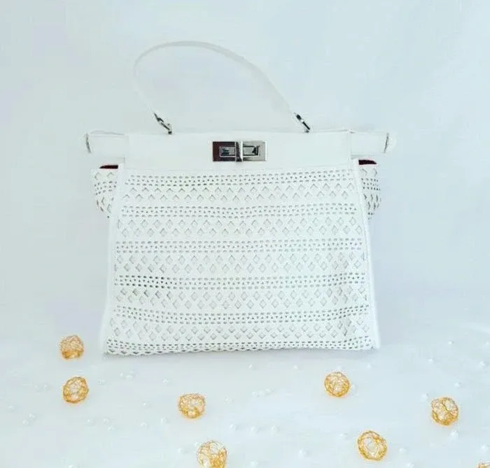 Sac à main blanc ou rose