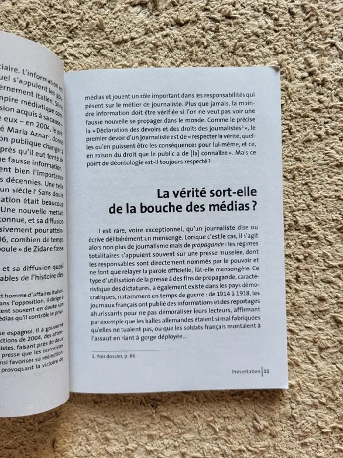 Livre "Autoportrait d'un reporter" de Kapuściński - Étonnants classiques - photo numéro 8
