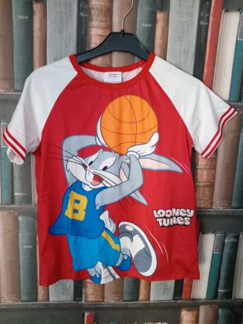 Tee shirt looney tunes taille 9/10 ans