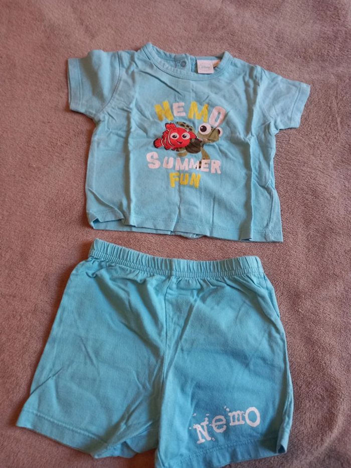 Ensemble T-Shirt et Short Nemo Taille 6 mois