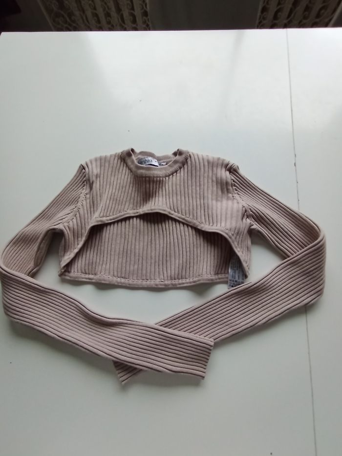 Haut Bershka taille s - photo numéro 4
