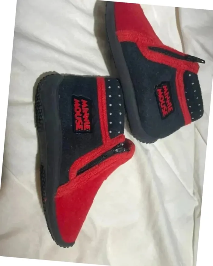 Chaussons fille Disney - photo numéro 2