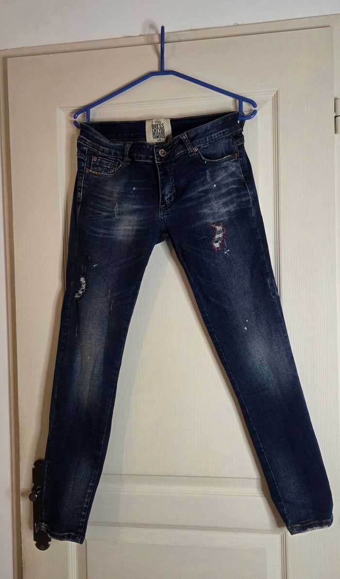 Jean Wiya Femme – Design italien 🇮🇹 – Slim effet usé & détails stylés – Taille M (38/40)