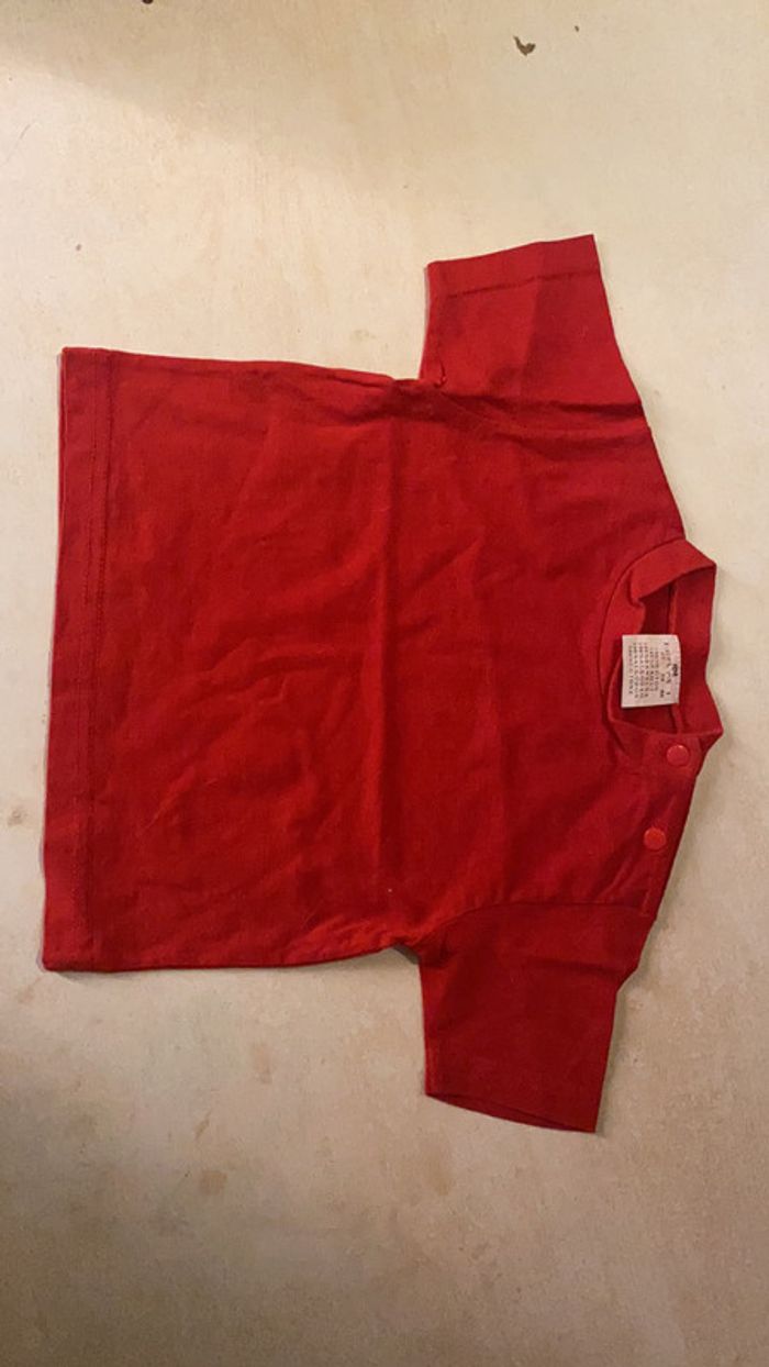T-shirt rouge