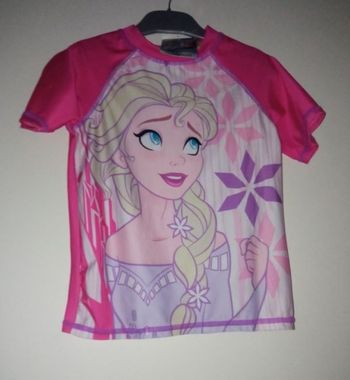 Tee shirt disney reine des neiges taille 4/5 ans