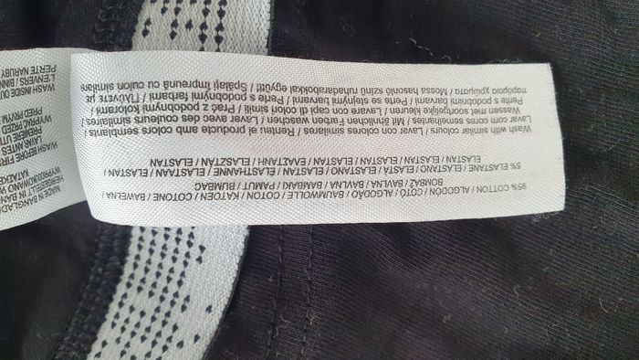 7 caleçons en 9/10ans - photo numéro 5