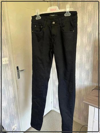 Jeans taille 36 marque coved