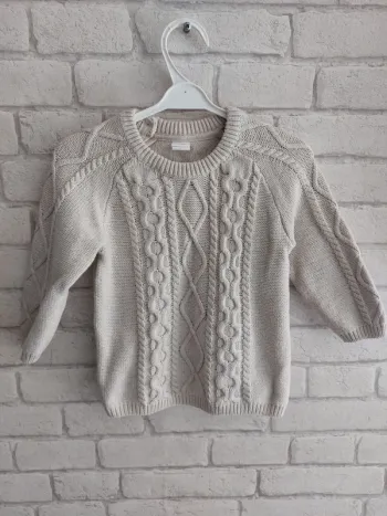 Pull H&M taille 12 - 18 mois