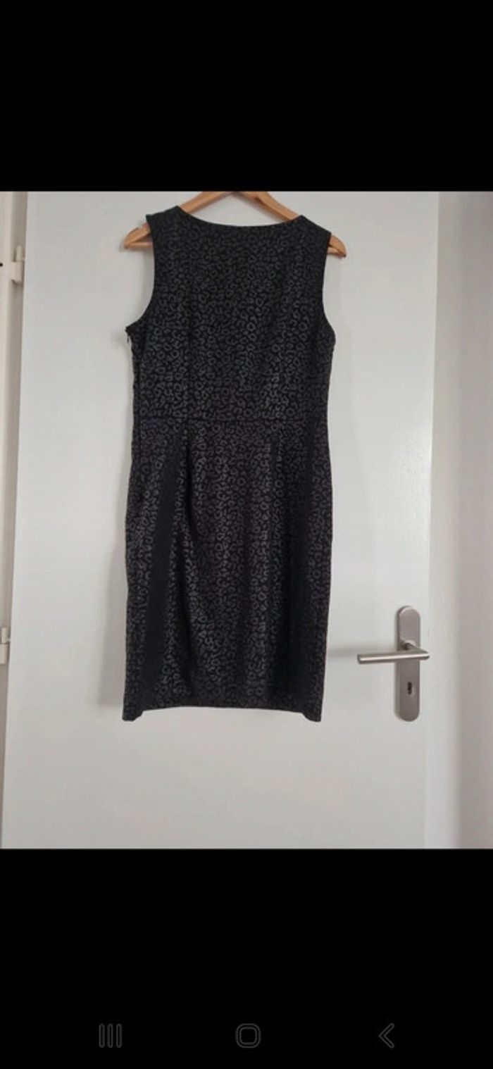 Robe léopard noir - photo numéro 3