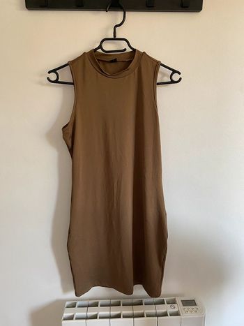 Petite robe près du corps avec col haut • SHEIN • Taille petite M/38