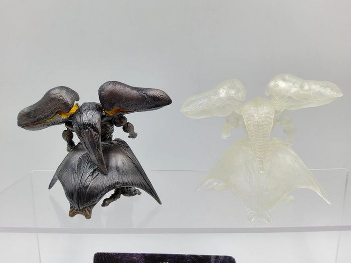 Figures Final Fantasy Creatures Vol.3 - Diamond Weapon  Full Color & Clear - photo numéro 3