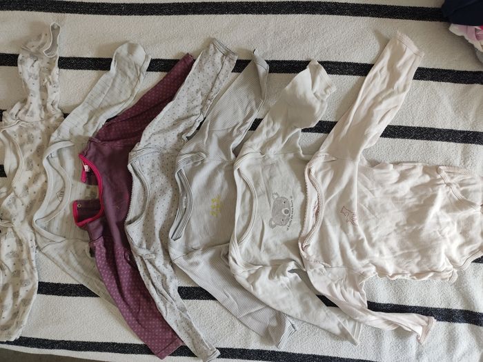 Lot de 7 body 2 ans