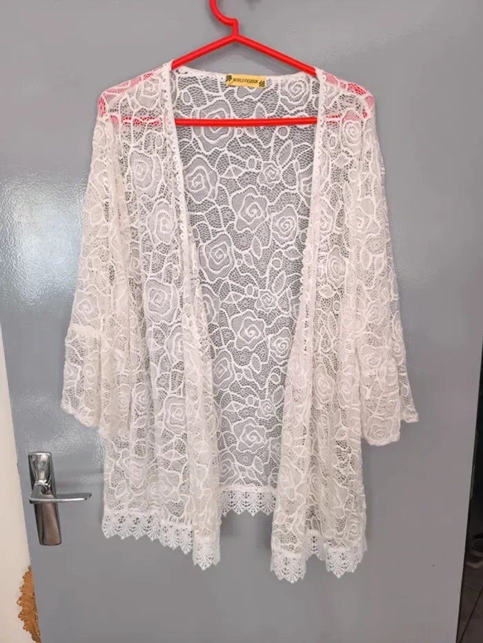 Gilet dentelle blanc