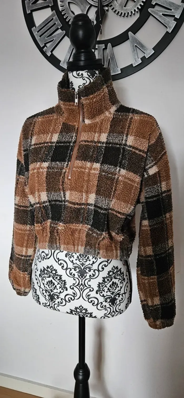 pull court chaud taille S