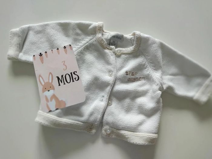 Gilet épais taille 3 mois