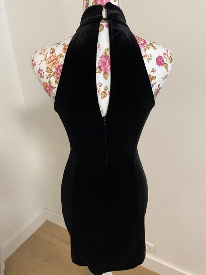 Robe velours et sequins noir - photo numéro 4