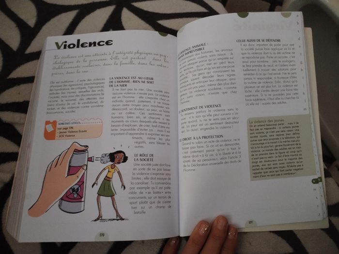 L'encyclo des filles pour ados 600 pages neuf - photo numéro 7