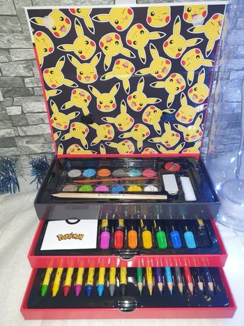 Coffret Pokémon coloriage