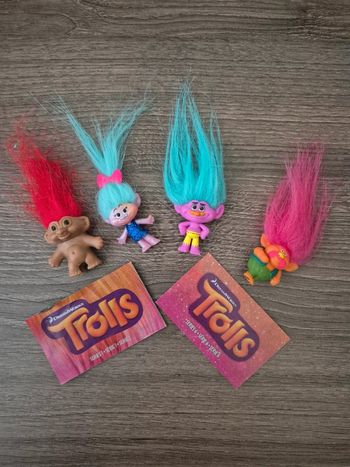 Trolls - 4 figurines cheveux dressés