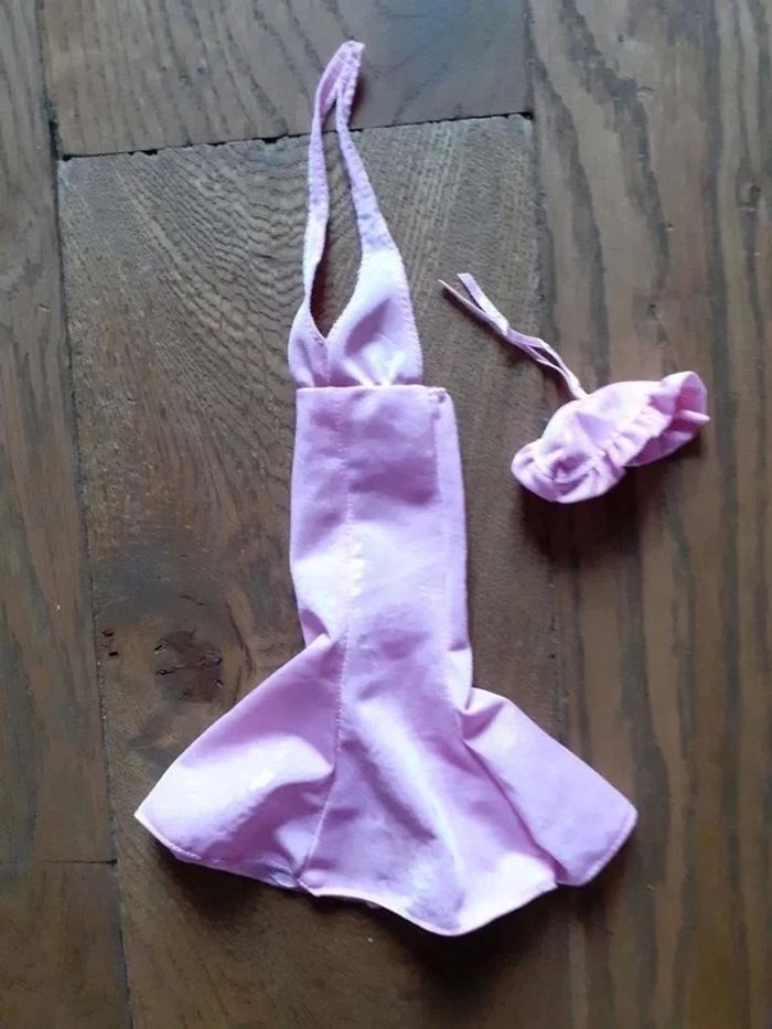 🎀 Robe rose lingerie poupée barbie vintage