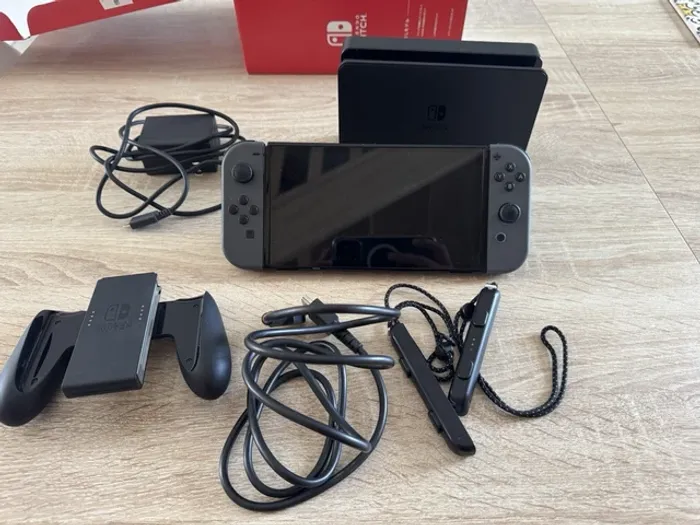 Nintendo Switch - photo numéro 6
