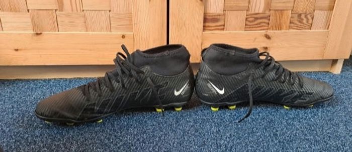 Crampons Nike Mercurial