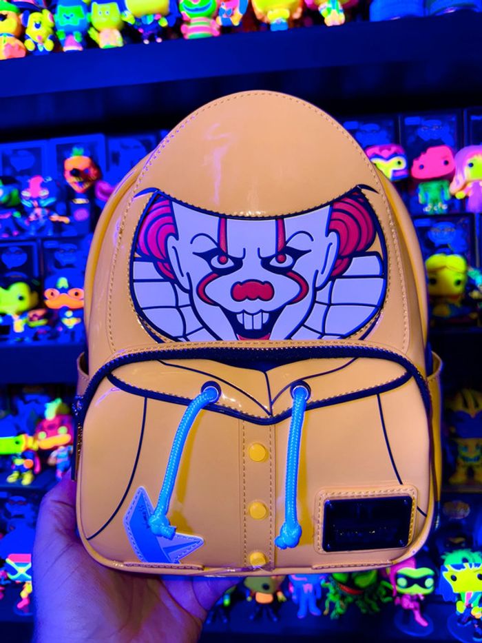 Loungefly IT Taincoat Cosplay Pennywise