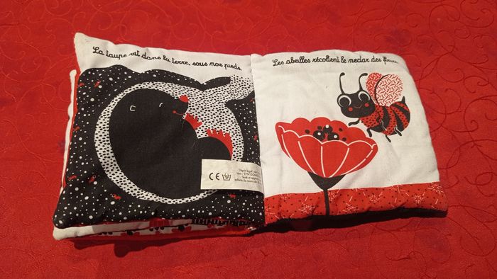 Livre d'éveil pour bébé - photo numéro 4