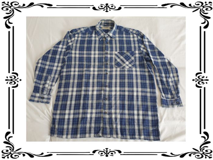 Chemise taille XXL.