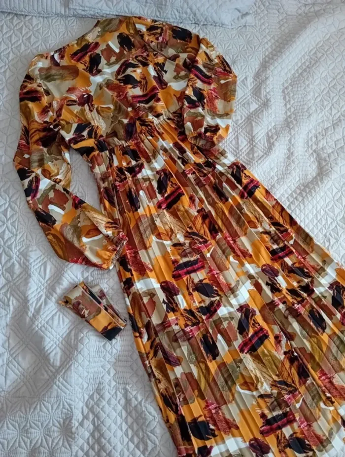 Robe longue neuve - photo numéro 8