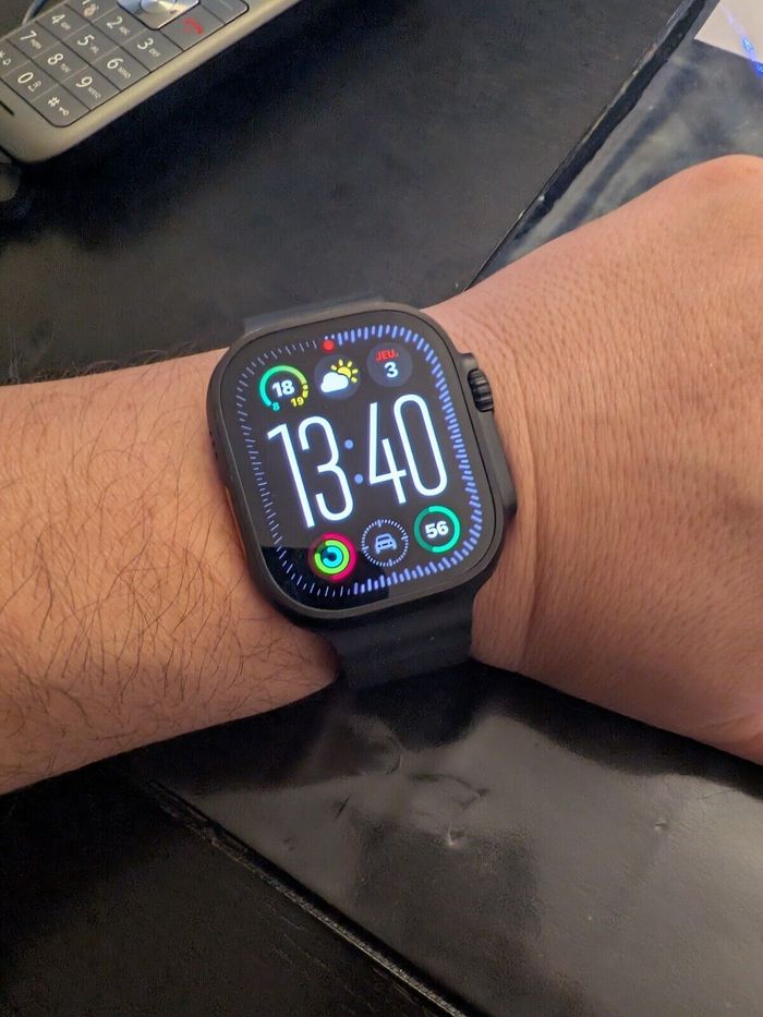Apple watch ultra 2 neuf