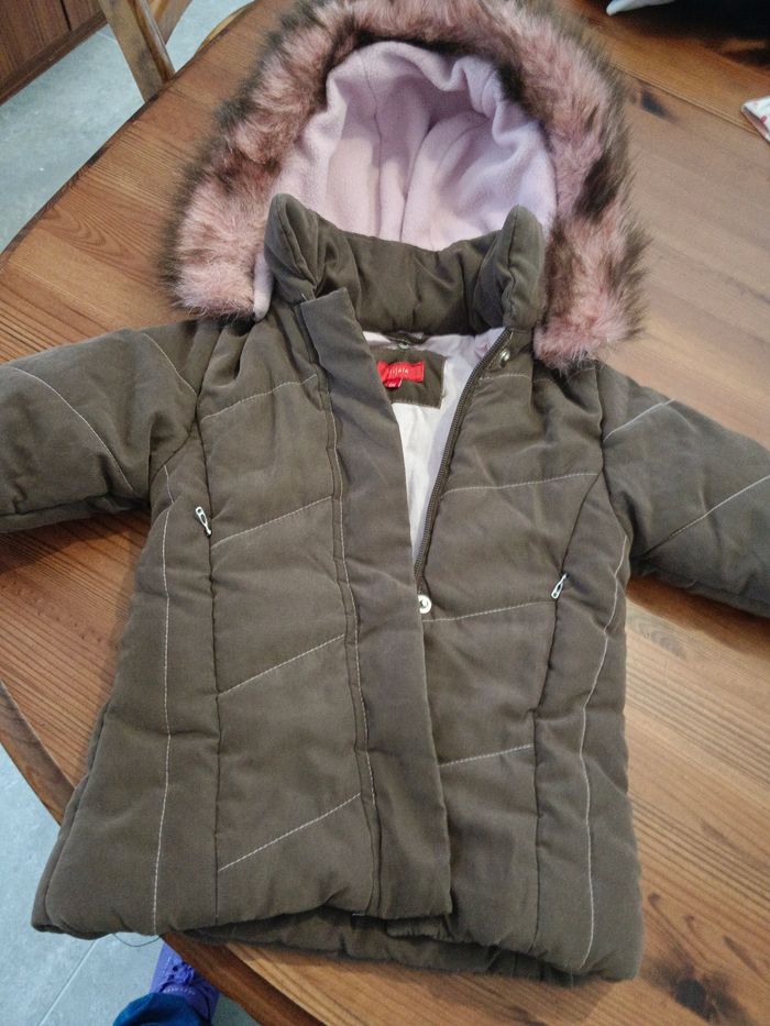 Magnifique manteau fille 6 mois - photo numéro 5