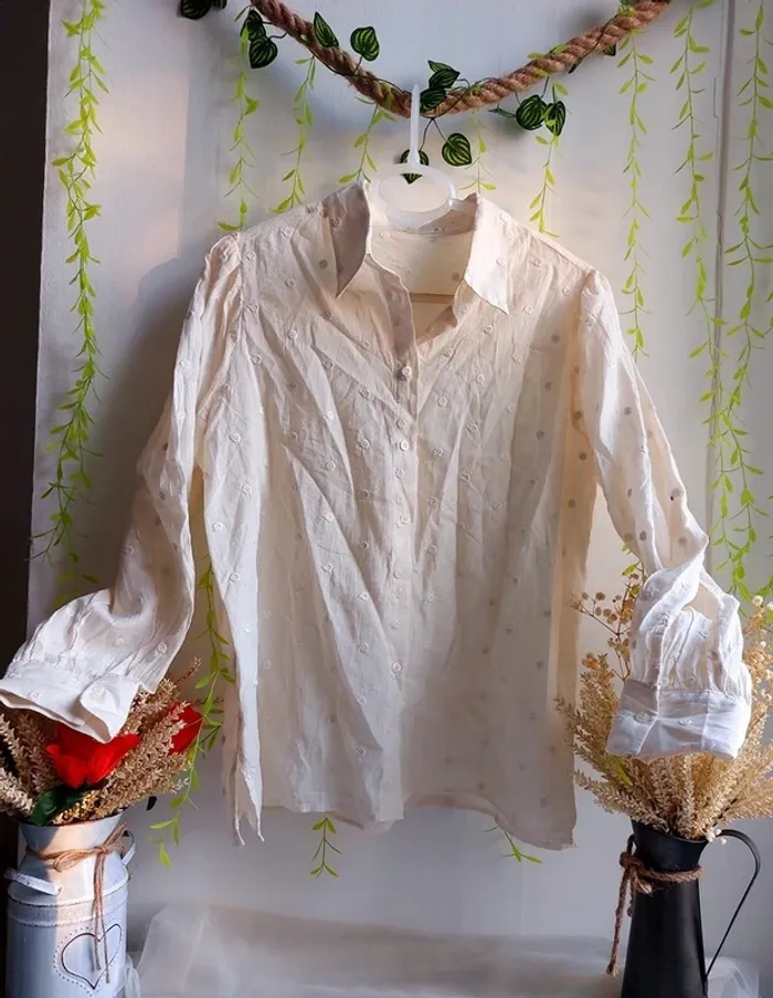 Chemise MNG – M – Crème – État : Excellent