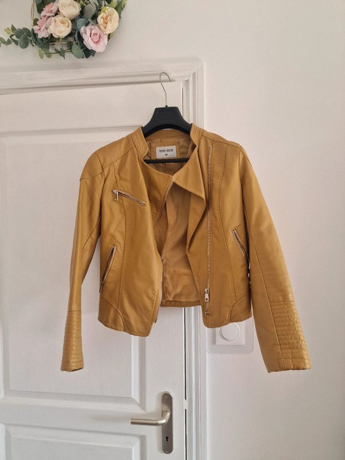 Veste perfecto simili cuir jaune moutarde